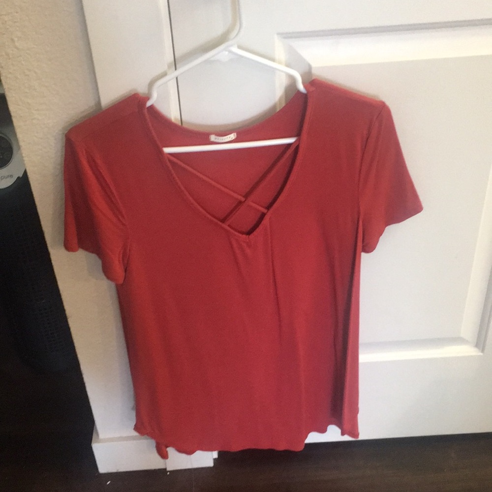 Cute shirt barely worn